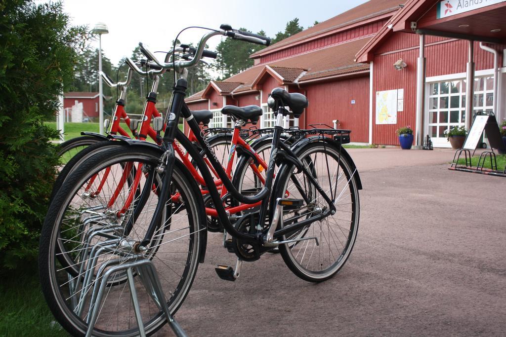 Godby Vandrarhem Bagian luar foto